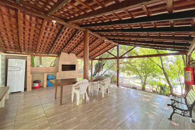 Imagem Casa com 2 Quartos à Venda, 126 m² em Vila Nova - Porto Alegre Imagem Casa com 2 Quartos à Venda, 126 m² em Vila Nova - Porto Alegre