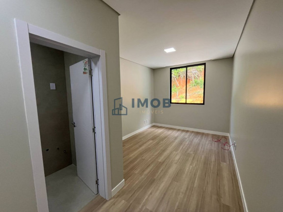 Imagem Casa com 4 Quartos à Venda, 248 m² em Amizade - Jaraguá Do Sul Imagem Casa com 4 Quartos à Venda, 248 m² em Amizade - Jaraguá Do Sul