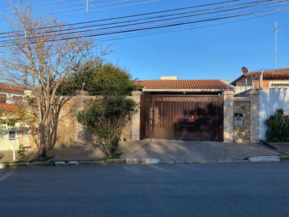 Casa com 3 Quartos à Venda, 193 m² em Jardim Chapadão  - Campinas