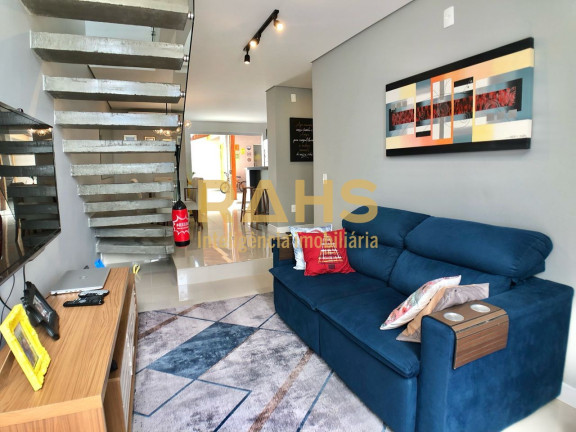 Imagem Casa com 3 Quartos à Venda, 115 m² em Vila Nova - Joinville Imagem Casa com 3 Quartos à Venda, 115 m² em Vila Nova - Joinville