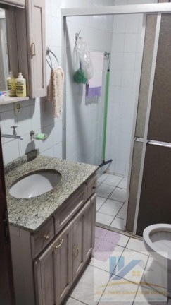 Imagem Casa com 2 Quartos à Venda, 120 m² em Xaxim - Curitiba Imagem Casa com 2 Quartos à Venda, 120 m² em Xaxim - Curitiba