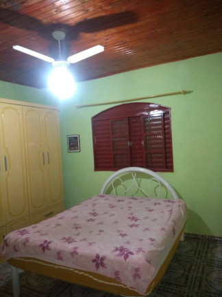 Imagem Chácara com 2 Quartos à Venda, 3.000 m² em Centro - Capela Do Alto Imagem Chácara com 2 Quartos à Venda, 3.000 m² em Centro - Capela Do Alto