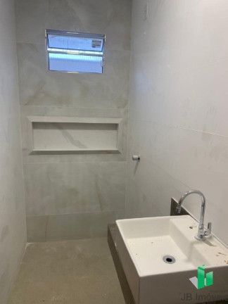 Imagem Casa com 3 Quartos à Venda, 115 m² em Bairro Jardim Primavera - Montes Claros