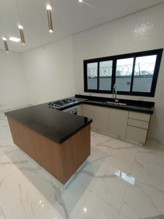 Imagem Sobrado com 3 Quartos à Venda, 145 m² em Villas Do Jaguari - Santana De Parnaíba