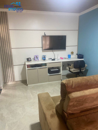 Imagem Casa com 1 Quarto à Venda, 360 m² em São Dimas - Colombo Imagem Casa com 1 Quarto à Venda, 360 m² em São Dimas - Colombo