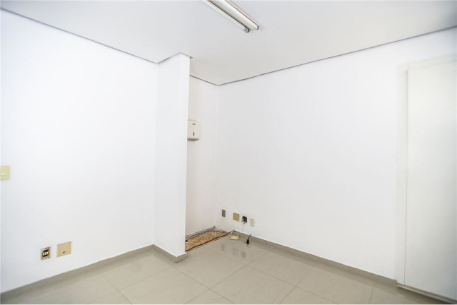 Imagem Sala Comercial à Venda, 53 m² em Centro Histórico - Porto Alegre Imagem Sala Comercial à Venda, 53 m² em Centro Histórico - Porto Alegre