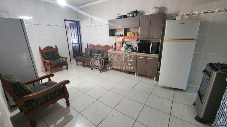 Imagem Casa com 2 Quartos à Venda, 250 m² em Balneário Gaivotas - Itanhaém Imagem Casa com 2 Quartos à Venda, 250 m² em Balneário Gaivotas - Itanhaém