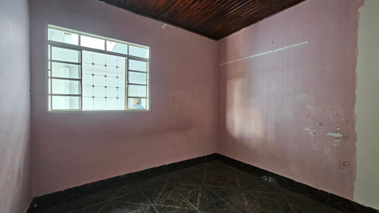 Imagem Casa com 3 Quartos à Venda, 119 m² em Sítio Cercado - Curitiba Imagem Casa com 3 Quartos à Venda, 119 m² em Sítio Cercado - Curitiba