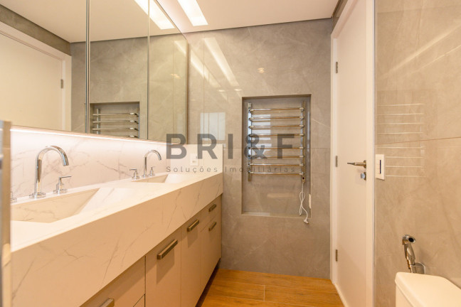 Imagem Apartamento com 3 Quartos à Venda, 131 m² em Mirandópolis - São Paulo Imagem Apartamento com 3 Quartos à Venda, 131 m² em Mirandópolis - São Paulo