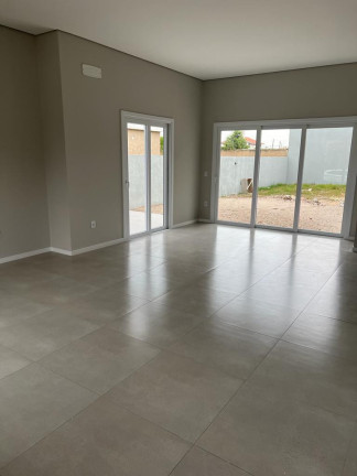 Imagem Sobrado com 3 Quartos à Venda,  em Xangri-lá - Xangri-la