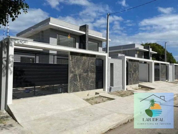 Casa com 3 Quartos à Venda,  em Serramar - Rio Das Ostras