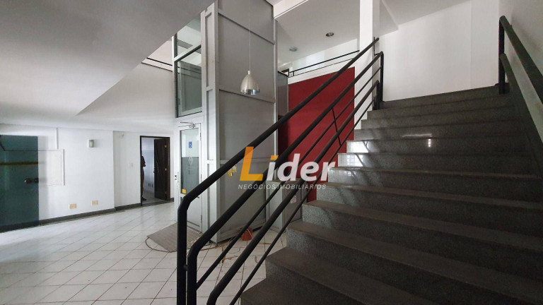 Imagem Sala Comercial para Alugar, 1.000 m² em Centro - Juiz De Fora Imagem Sala Comercial para Alugar, 1.000 m² em Centro - Juiz De Fora