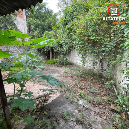 Imagem Casa com 2 Quartos à Venda, 200 m² em Dom Bosco - Poços De Caldas