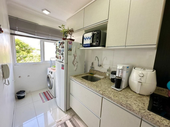 Imagem Apartamento com 1 Quarto à Venda, 32 m² em Santo Antônio - Porto Alegre Imagem Apartamento com 1 Quarto à Venda, 32 m² em Santo Antônio - Porto Alegre
