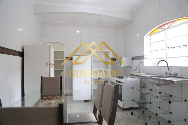 Imagem Casa com 4 Quartos para Alugar, em Caiçara - Praia Grande Imagem Casa com 4 Quartos para Alugar, em Caiçara - Praia Grande