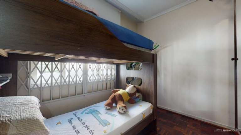 Imagem Imóvel com 2 Quartos à Venda, 70 m² em Menino Deus - Porto Alegre Imagem Imóvel com 2 Quartos à Venda, 70 m² em Menino Deus - Porto Alegre