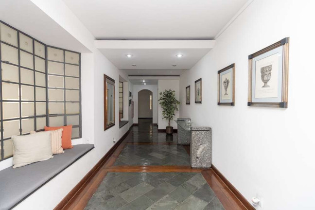 Imagem Apartamento com 2 Quartos à Venda, 77 m² em Vila Nova Conceição - São Paulo