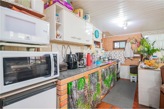 Imagem Casa com 5 Quartos à Venda,  em Petrópolis - Porto Alegre