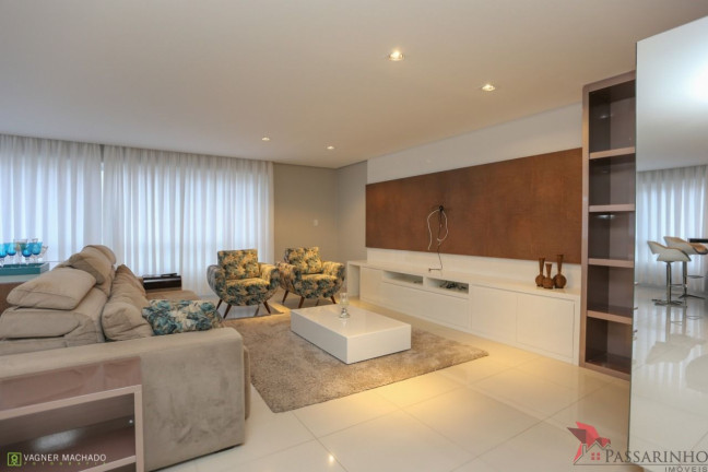 Imagem Apartamento com 4 Quartos à Venda, 217 m² em Praia Grande - Torres Imagem Apartamento com 4 Quartos à Venda, 217 m² em Praia Grande - Torres