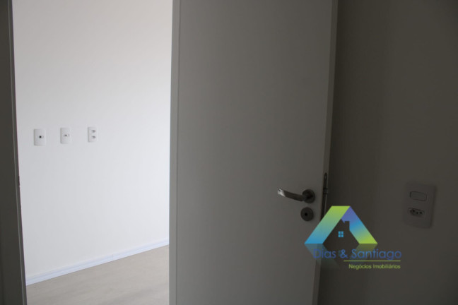 Imagem Imóvel com 1 Quarto à Venda, 18 m² em Vila Das Mercês - São Paulo Imagem Imóvel com 1 Quarto à Venda, 18 m² em Vila Das Mercês - São Paulo