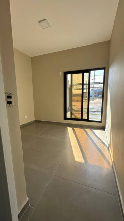 Imagem Casa com 3 Quartos à Venda, 76 m² em Universitário - Cascavel
