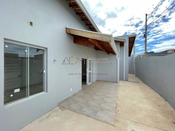 Imagem Casa com 3 Quartos à Venda, 152 m² em Jardim Regina - Botucatu