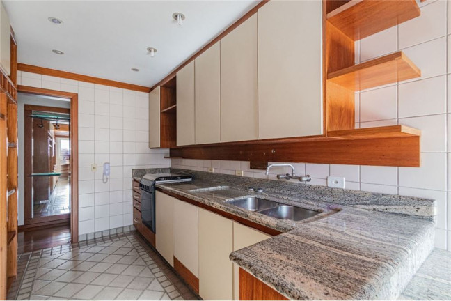 Imagem Apartamento com 2 Quartos à Venda, 87 m² em Centro Histórico - Porto Alegre