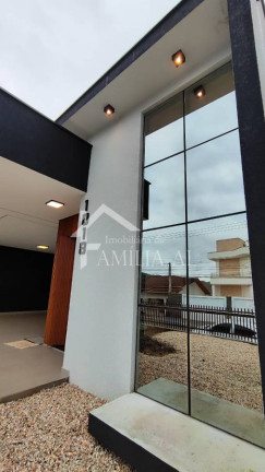 Imagem Casa com 3 Quartos à Venda, 166 m² em Iririú - Joinville Imagem Casa com 3 Quartos à Venda, 166 m² em Iririú - Joinville