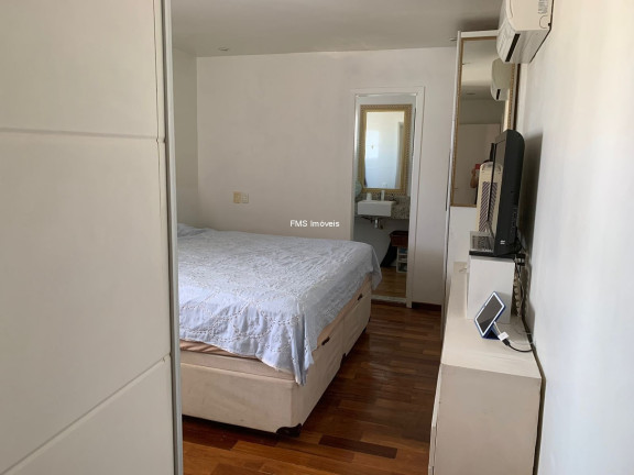 Imagem Imóvel com 4 Quartos à Venda, 358 m² em Moema - São Paulo Imagem Imóvel com 4 Quartos à Venda, 358 m² em Moema - São Paulo
