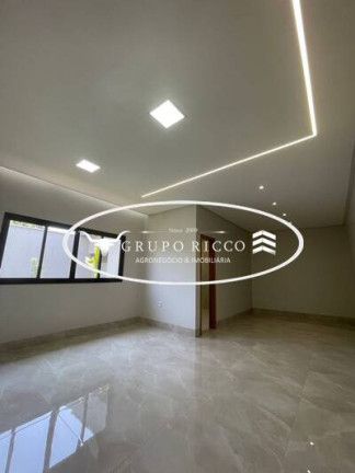 Imagem Casa com 3 Quartos à Venda, 100 m² em Residencial Flamingo - Goiânia Imagem Casa com 3 Quartos à Venda, 100 m² em Residencial Flamingo - Goiânia