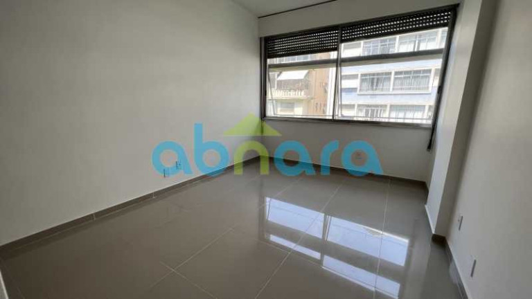 Imagem Apartamento com 3 Quartos à Venda, 143 m² em Copacabana - Rio De Janeiro Imagem Apartamento com 3 Quartos à Venda, 143 m² em Copacabana - Rio De Janeiro