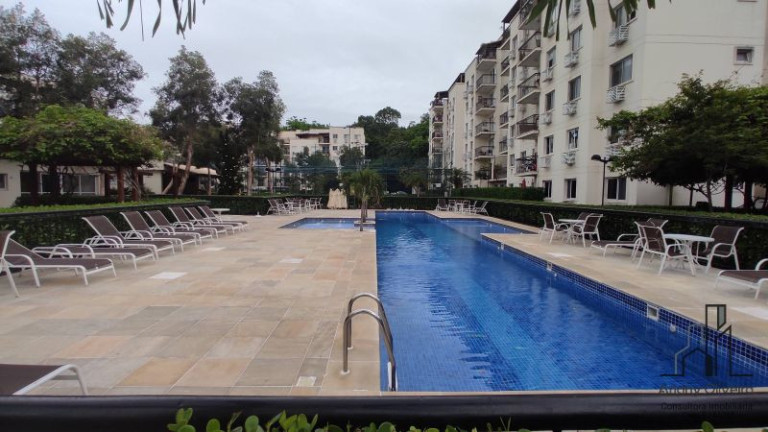 Imagem Apartamento com 2 Quartos à Venda, 64 m² em Camorim - Rio De Janeiro
