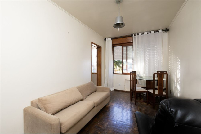Imagem Imóvel com 2 Quartos à Venda, em Passo Da Areia - Porto Alegre Imagem Imóvel com 2 Quartos à Venda, em Passo Da Areia - Porto Alegre