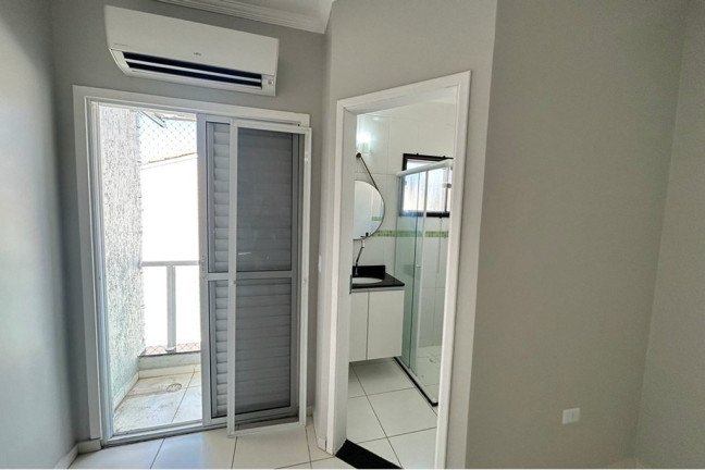 Imagem Casa com 2 Quartos à Venda, 100 m² em Vila Granada - São Paulo Imagem Casa com 2 Quartos à Venda, 100 m² em Vila Granada - São Paulo