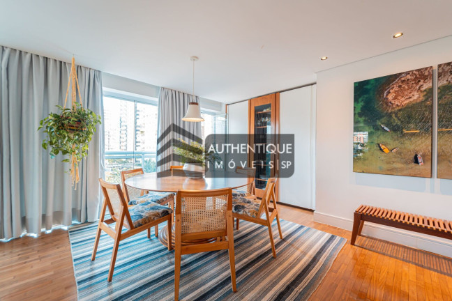 Imagem Apartamento com 3 Quartos à Venda, 157 m² em Vila Nova Conceição - São Paulo Imagem Apartamento com 3 Quartos à Venda, 157 m² em Vila Nova Conceição - São Paulo