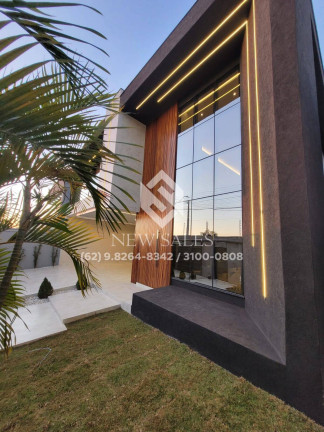 Imagem Casa com 5 Quartos à Venda, 282 m² em Moinho Dos Ventos - Goiânia Imagem Casa com 5 Quartos à Venda, 282 m² em Moinho Dos Ventos - Goiânia