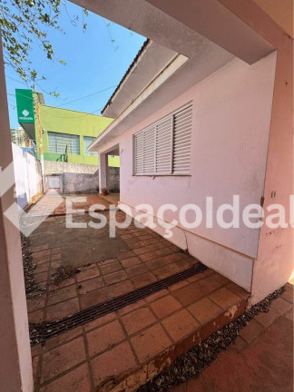 Imagem Casa com 3 Quartos à Venda, 161 m² em Centro - Lençóis Paulista