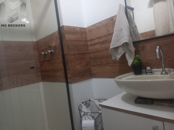 Imagem Imóvel com 2 Quartos à Venda, 60 m² em Vila Isabel - Rio De Janeiro Imagem Imóvel com 2 Quartos à Venda, 60 m² em Vila Isabel - Rio De Janeiro
