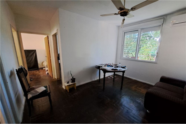 Imagem Apartamento com 2 Quartos à Venda, 49 m² em Santo Antônio - Porto Alegre