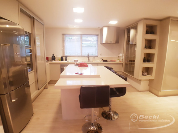 Imagem Casa de Condomínio com 4 Quartos à Venda, 594 m² em América - Joinville