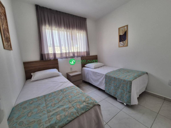Imagem Casa com 2 Quartos à Venda, 200 m²