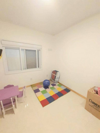 Imagem Casa com 4 Quartos à Venda, 120 m² em Xangri-lá Imagem Casa com 4 Quartos à Venda, 120 m² em Xangri-lá