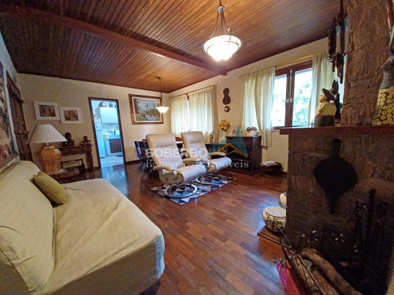 Imagem Casa com 5 Quartos à Venda, 2.255 m² em Albuquerque - Teresópolis Imagem Casa com 5 Quartos à Venda, 2.255 m² em Albuquerque - Teresópolis