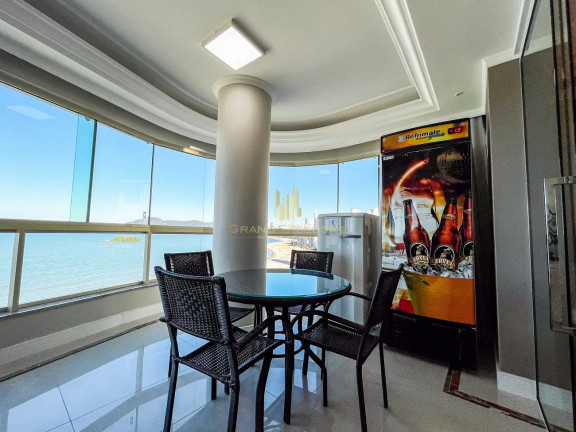 Imagem Apartamento com 4 Quartos à Venda, 170 m² em Centro - Balneário Camboriú Imagem Apartamento com 4 Quartos à Venda, 170 m² em Centro - Balneário Camboriú