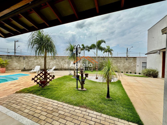 Imagem Casa com 1 Quarto à Venda, 194 m² em Jardim Patrícia - Mogi Mirim Imagem Casa com 1 Quarto à Venda, 194 m² em Jardim Patrícia - Mogi Mirim