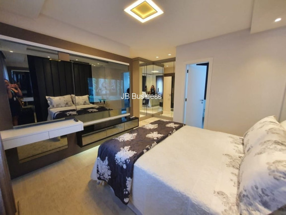 Imagem Imóvel com 3 Quartos à Venda, 128 m² em Centro - Balneário Camboriú