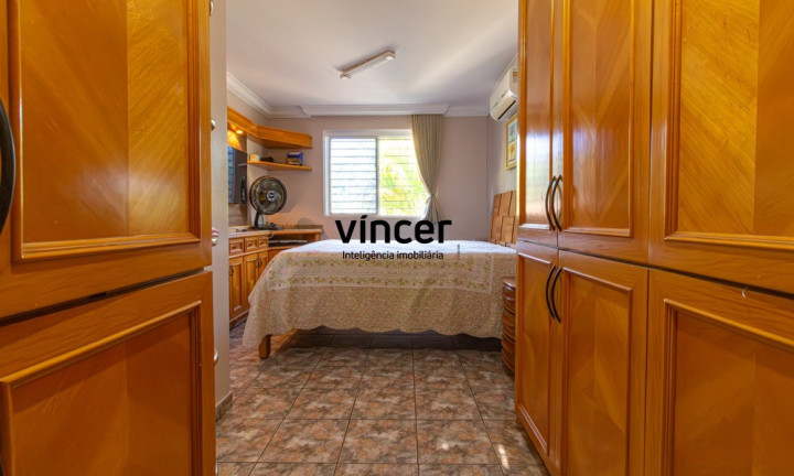 Imagem Casa com 3 Quartos à Venda, 186 m² em Goiânia 2 - Goiânia