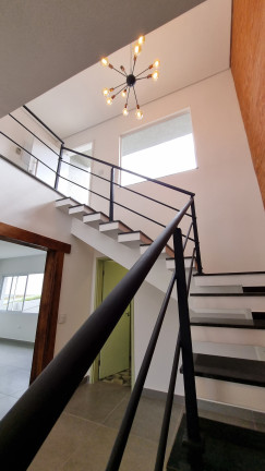 Imagem Casa com 3 Quartos à Venda, 170 m² em Jardim Do Lago - Atibaia Imagem Casa com 3 Quartos à Venda, 170 m² em Jardim Do Lago - Atibaia