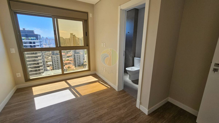 Imagem Apartamento com 3 Quartos à Venda, 133 m² em Fazenda - Itajaí Imagem Apartamento com 3 Quartos à Venda, 133 m² em Fazenda - Itajaí