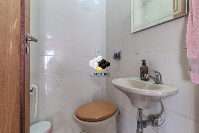 Imagem Apartamento com 3 Quartos à Venda, 158 m² em Floresta - Porto Alegre Imagem Apartamento com 3 Quartos à Venda, 158 m² em Floresta - Porto Alegre